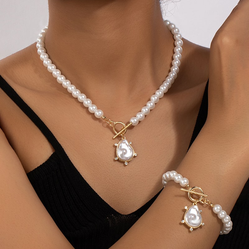 PEARL JEWELLERY SET